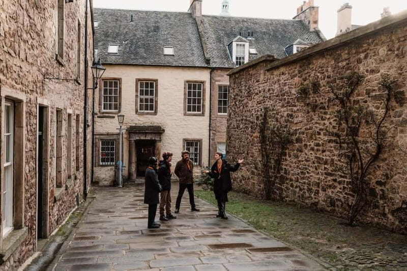 Edinburgh: Multi-Sensory Old Town Historical Walking Tour - Key things I’d bet on
