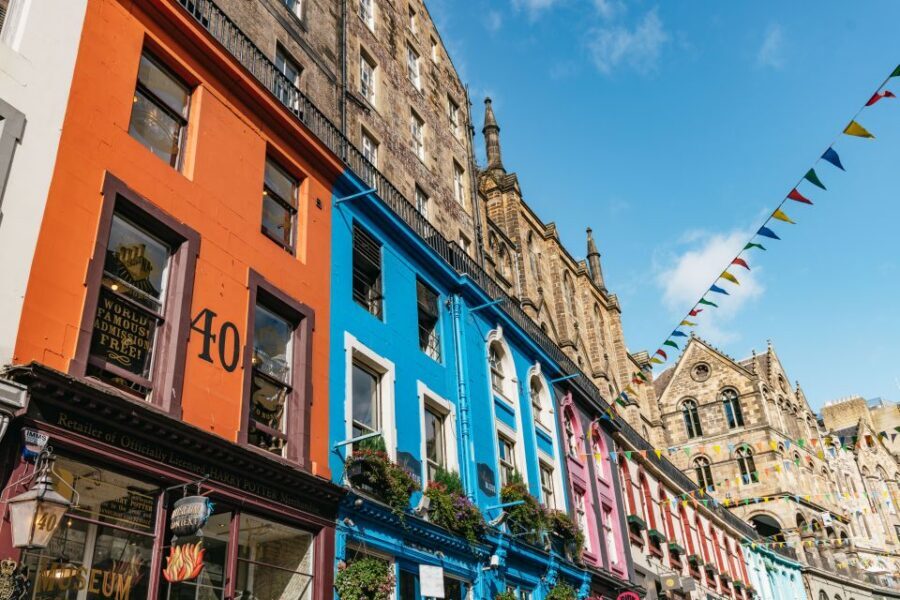 Edinburgh: Old Town History and Tales Walking Tour - Price and value: is $24 a fair deal for this kind of walk?