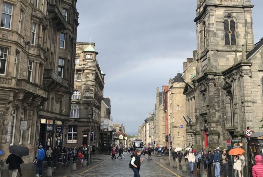 Edinburgh: Outlander Series and Jacobites Walking Tour - Royal Mile cobblestones: the Outlander-to-Scotland bridge