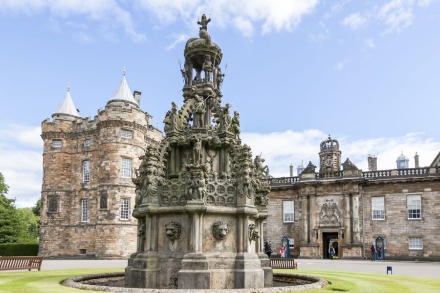 Edinburgh: Palace of Holyroodhouse Entry Ticket - Accessibility and how to plan your route