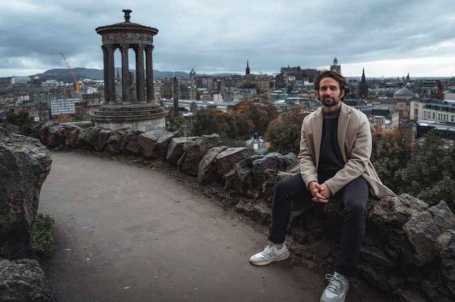 Edinburgh: Photo Shoot with a Private Vacation Photographer - Who this Edinburgh photo shoot is best for