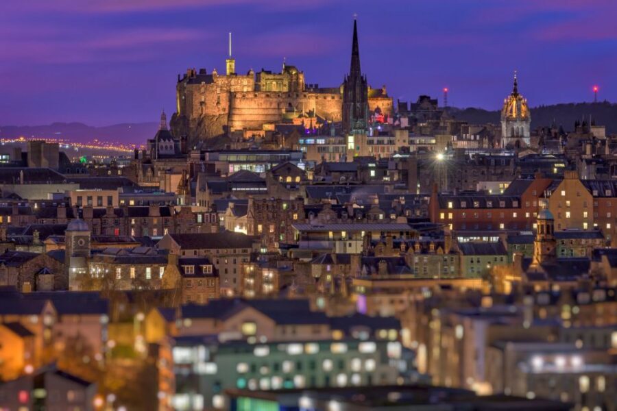 Edinburgh: Private Walking Tour - Key highlights at a glance