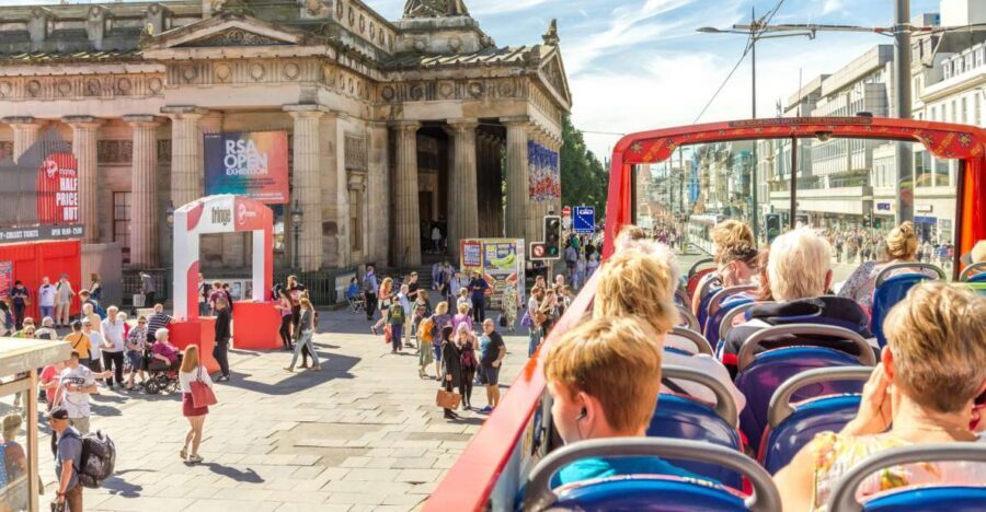 Edinburgh: Royal Attractions with Hop-On Hop-Off Bus Tours - Edinburgh Castle: fortress views and the timed-entry rhythm