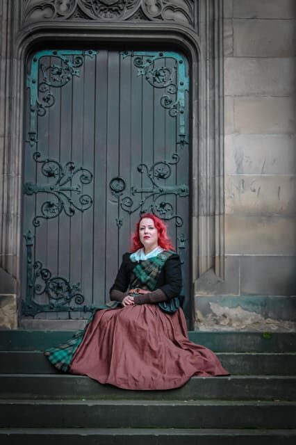 Edinburgh: Royal Mile Old Town Walking Tour - Where You Start: St Giles’ Cathedral and a Quick City Set-Up