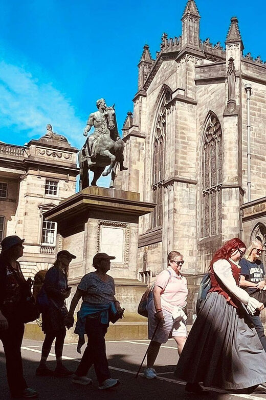 Edinburgh: Royal Mile Old Town Walking Tour - The Real Payoff: Hidden Closes, Medieval Alleys, and Local-Only Vibes