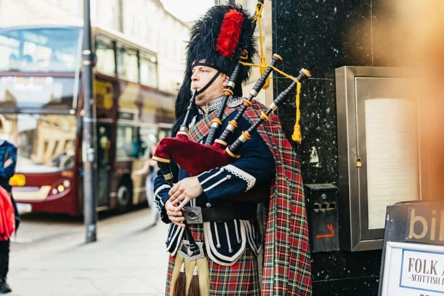 Edinburgh: Scottish Dinner and Folk Music Experience - Key Things I’d Not Miss