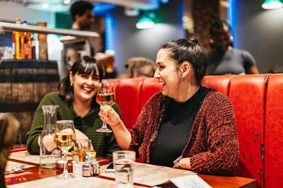 Edinburgh: Scottish Dinner and Folk Music Experience - Dominic and Rachel Lead the Folk Music Stories You Can Actually Follow