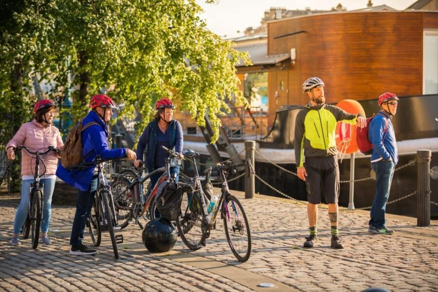 Edinburgh: Sightseeing Bike Tour - Standard Bike vs E-Bike: Choose Your Hill Comfort Level