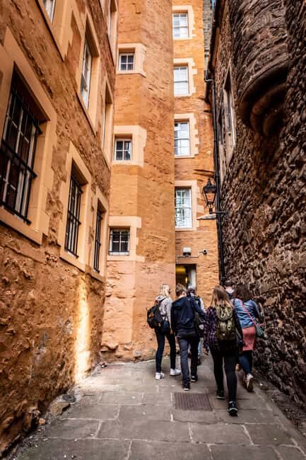 Edinburgh: Stunning Old Town Walking Tour - Tron Kirk on the Royal Mile: where the Old Town starts clicking