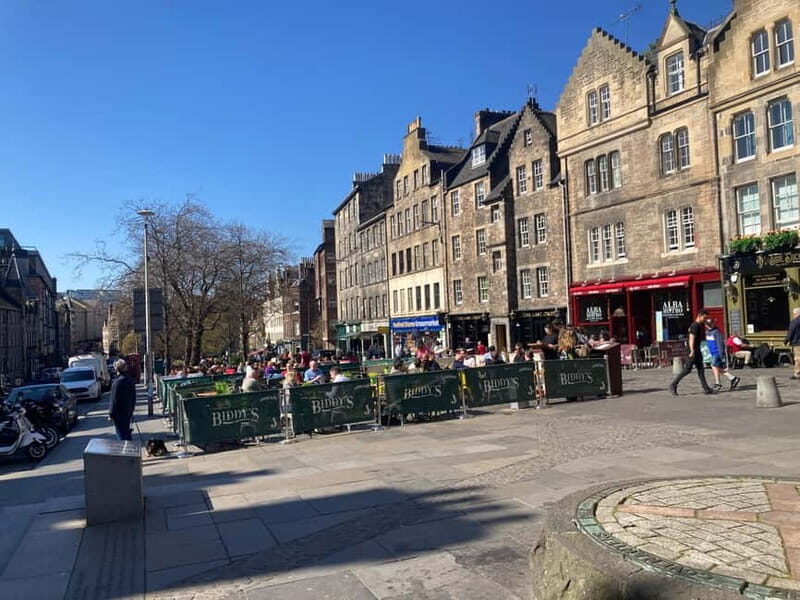 Edinburgh: Tales from the Old Town Guided Walking Tour - Key highlights at a glance