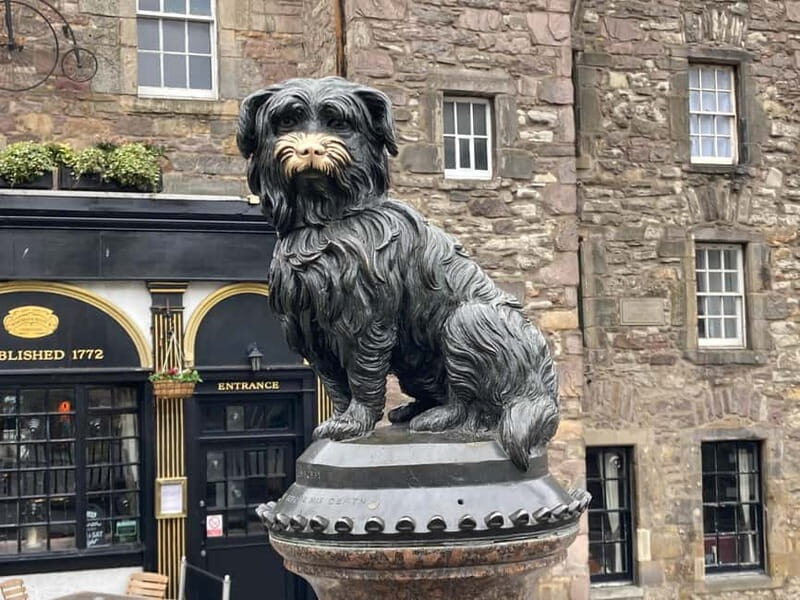 Edinburgh: Tales from the Old Town Guided Walking Tour - Flodden Wall Pleasance: a quick pass with purpose