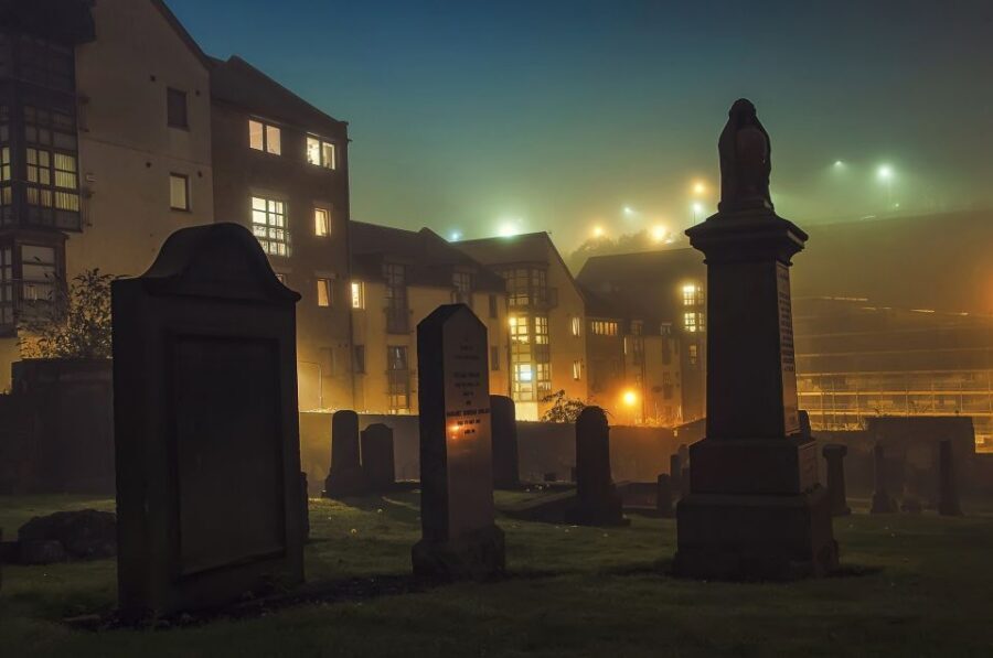 Edinburgh: The Dark Side Walking Tour - Canongate Kirkyard: where the stories feel physical
