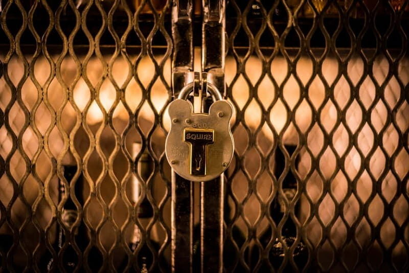 Edinburgh: The Lost Close Underground Scotch Whisky Tasting - Quick practical tips before you go