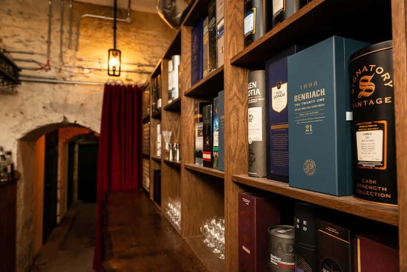 Edinburgh: The Lost Close Underground Scotch Whisky Tasting - Who should book this Edinburgh whisky tasting (and who should skip)