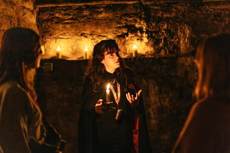 Edinburgh: Underground Vaults Evening Ghost Tour with Whisky - Price and what $33 gets you in real terms