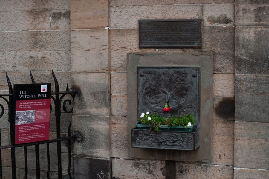 Edinburgh: Witches, Trials, and Truth Small-Group Tour - History and Hysteria: Why the Witch Craze Took Off