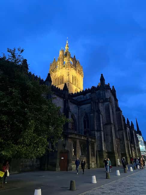 Edinburgh's Dark History Walking Tour - Price and pacing: is $21 worth your time?
