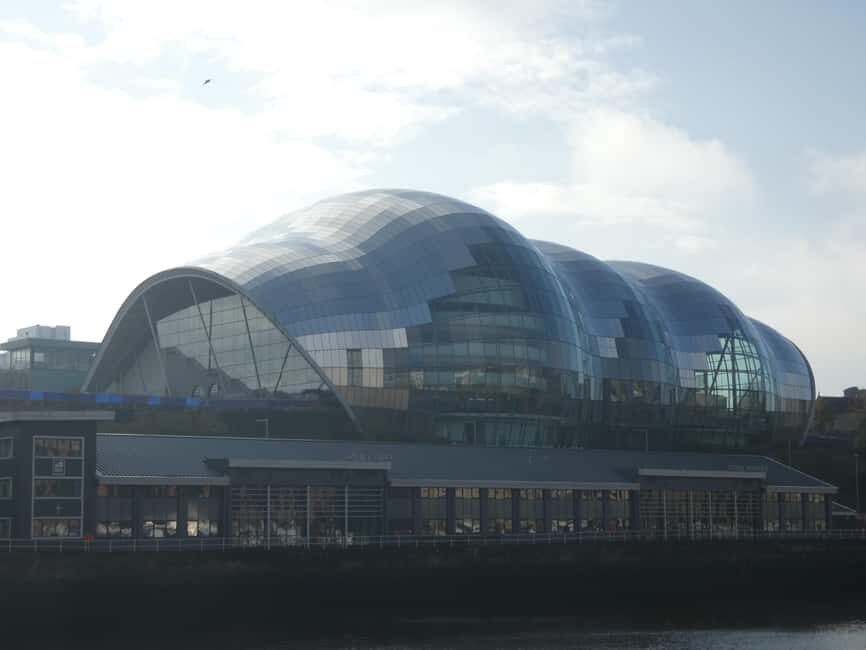Explore Newcastle: 2 hour City Tours in Italian or English - Starting at Haymarket: A Smart Launch Point for 2 Hours
