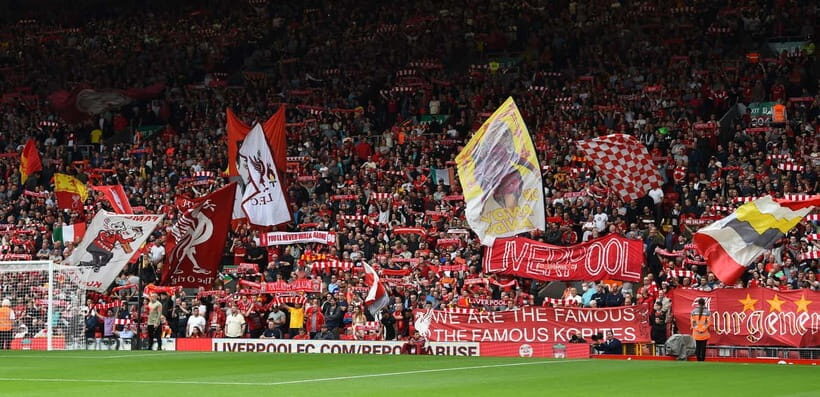 Feel the Roar – Official Liverpool Matchday Experience - The Brodies Route: Lounge Time Before Kick-Off
