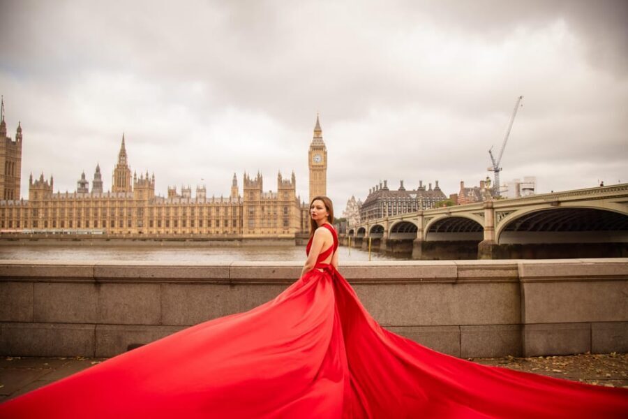 Flying dress professional photoshoot with pro photographer - Price and value: is $283 worth it?