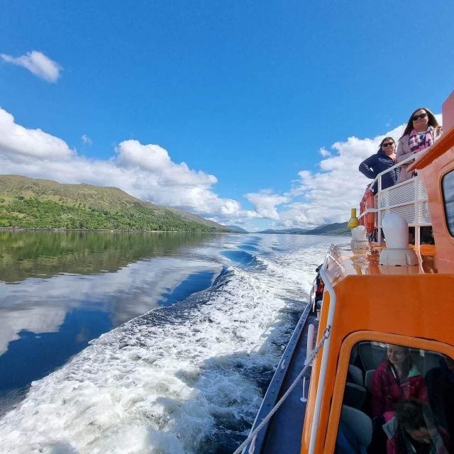 Fort William: Seal Island Boat Tour - Salmon and mussels: the local industry without the harsh feel