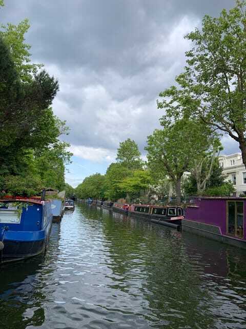 Free things to in London ☀️Outdoors - Camden Town photo stop, shopping, and sightseeing window