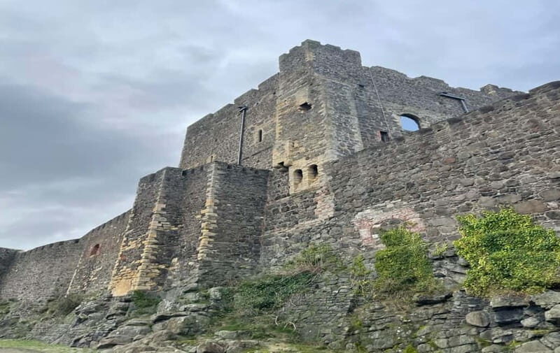 From Belfast: Giant’s Causeway and Game of Thrones Day Tour - Castle Black at Magheramorne Quarry and the in-between Game of Thrones stops
