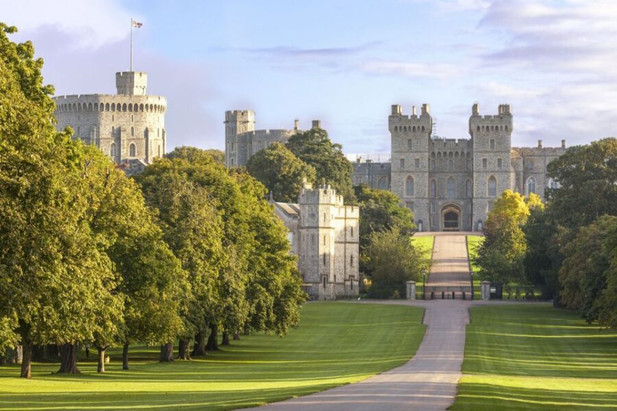 From Brighton: Oxford, Windsor and Eton Full Day Trip - Pickup details: meeting point and timing that keep the day smooth