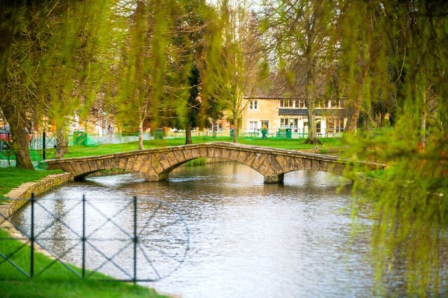 From Brighton: Stratford-upon-Avon & The Cotswolds Day Trip - Who this tour suits best (and who might not love it)