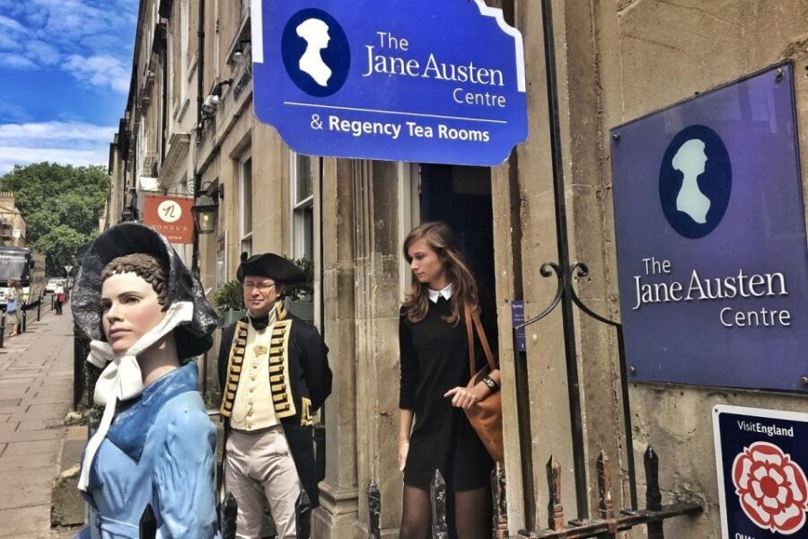 From Cambridge: Guided Day Tour to Bath and Stonehenge - The return route: Cotswold views, the Severn valley, and arriving back by 9pm