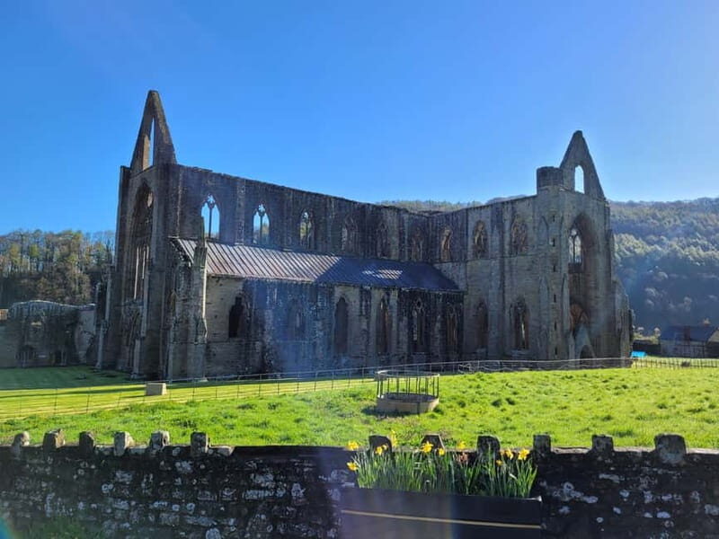 From Cardiff: Guided Tour of Welsh Valleys - From Cardiff Into the Wye Valley Countryside
