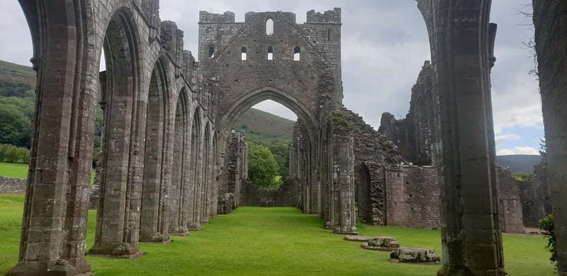 From Cardiff: Wye Valley and Brecon Beacons Full-Day Trip - Roman Caerleon to Tintern Abbey: where the day gets real fast