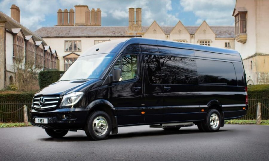 From Dublin: Giant's Causeway & Belfast Small Group Tour - Belfast in Two Hours: Titanic Belfast or the Black Taxi Tour