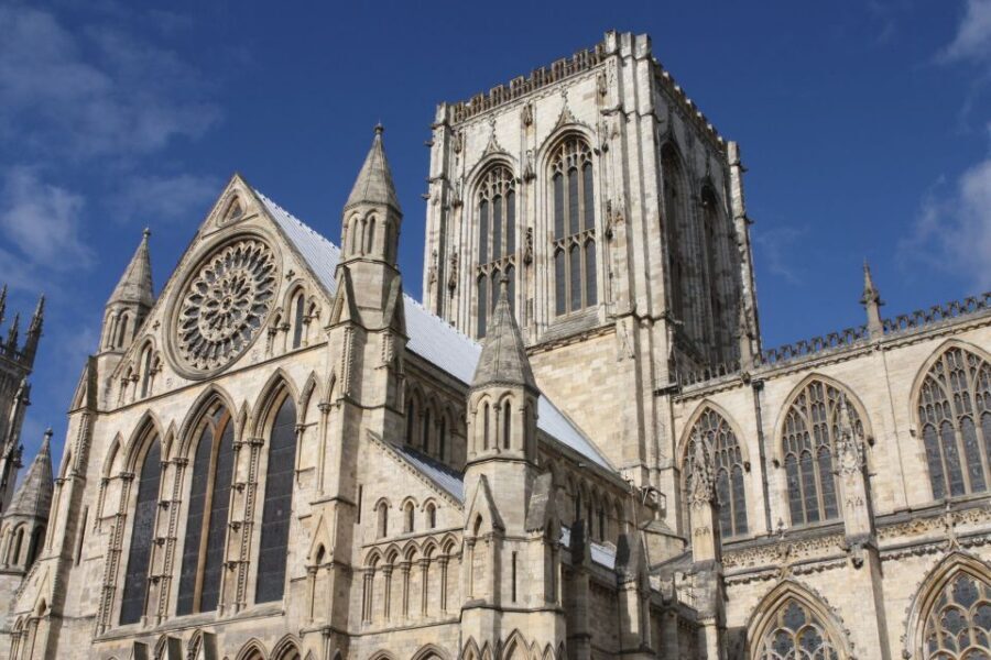 From Edinburgh: 5 Day Best of Northern England Tour - York and the North Yorkshire Moors: medieval lanes plus Whitby fuel