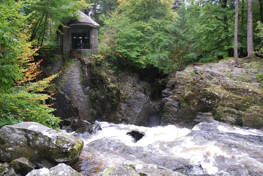 From Edinburgh: Best of Scotland Small-Group Day Tour - Blair Castle and the Atholl Highlanders: more than a fortress photo