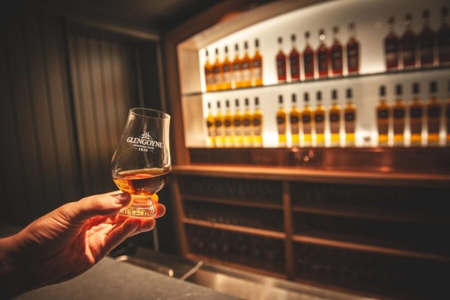 From Edinburgh: Discovering Malt Whisky Day Tour with Entry - Stirling Castle photo stop: history lessons on the fly