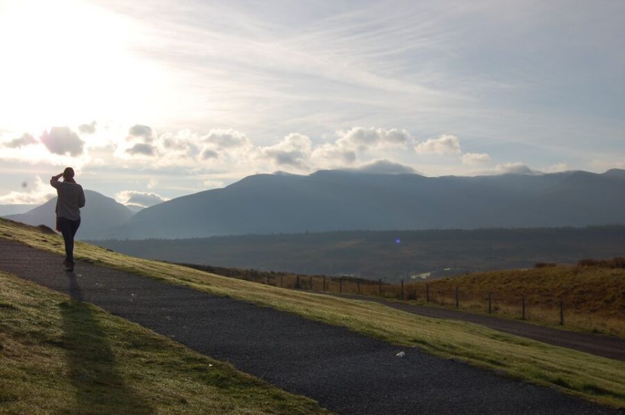 From Edinburgh: Isle of Skye and Hogwarts Express 4-Day Trip - Day 1: Loch Lomond & Trossachs to Glen Coe, then Fort Augustus