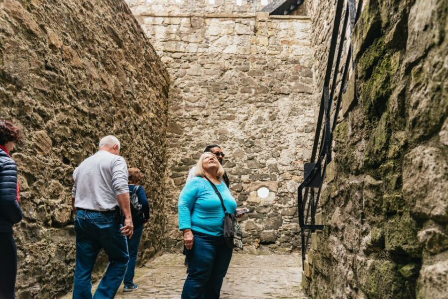 From Edinburgh: Outlander Experience 2-Day Tour - Who this Outlander tour fits best