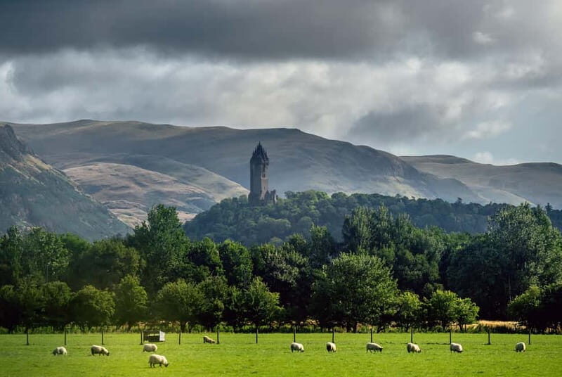 From Edinburgh: Stirling Castle, Kelpies and Loch Lomond - Loch Lomond and Balloch: lake views with the option to go further