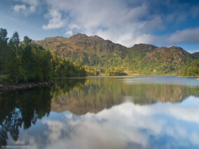 From Edinburgh: Stirling Castle, Kelpies and Loch Lomond - Stirling: city time plus the option of going straight to the fortress