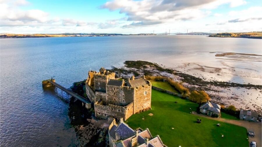 From Edinburgh: The Outlander Experience Guided Tour - Who this tour is best for (and who might feel mildly annoyed)