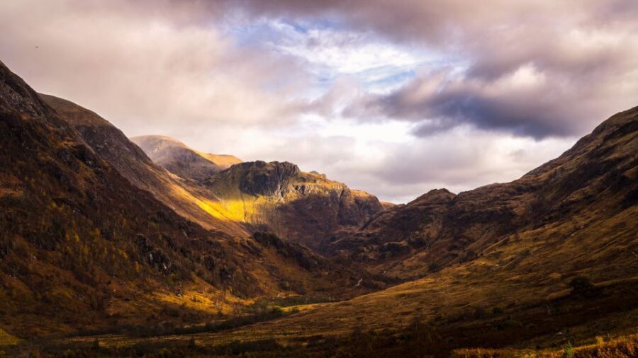 From Glasgow: Glenfinnan, Fort William, and Glencoe Day Trip - Neptune’s Staircase and Tarbet on Loch Lomond: The Return Route That Feels Like a Bonus