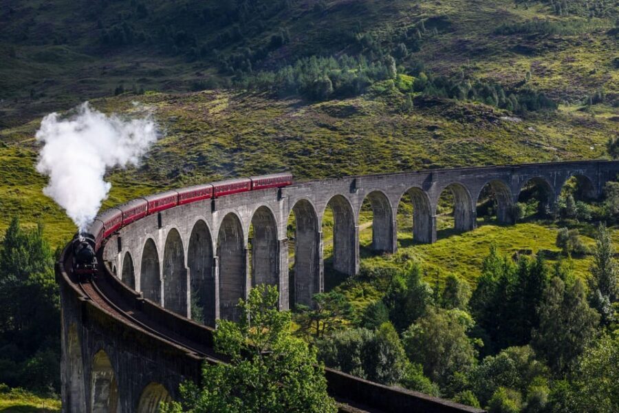 From Glasgow: Jacobite Steam Train & The Highlands Tour - Rannoch Moor and Glencoe: quick stops with big payoff