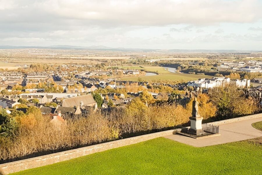 From Glasgow: Loch Lomond, Trossachs & Stirling Castle Tour - How This Glasgow Coach Day Works (and Why It Feels Efficient)
