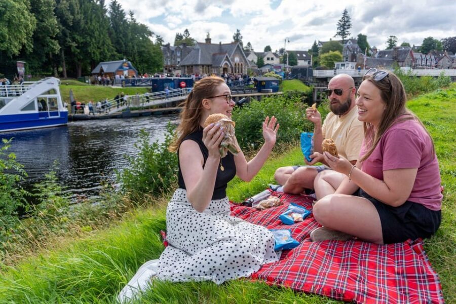 From Glasgow: Loch Ness, Glencoe and Scottish Highlands Trip - Your guide experience: Heather, Scott, Liz, Nicky, and Erin set the tone