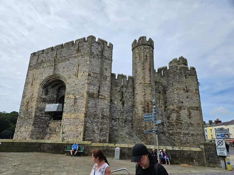 From Holyhead: North Wales Sightseeing Tour Shore Excursion - Conwy’s medieval wall town: harbor views and castle stone