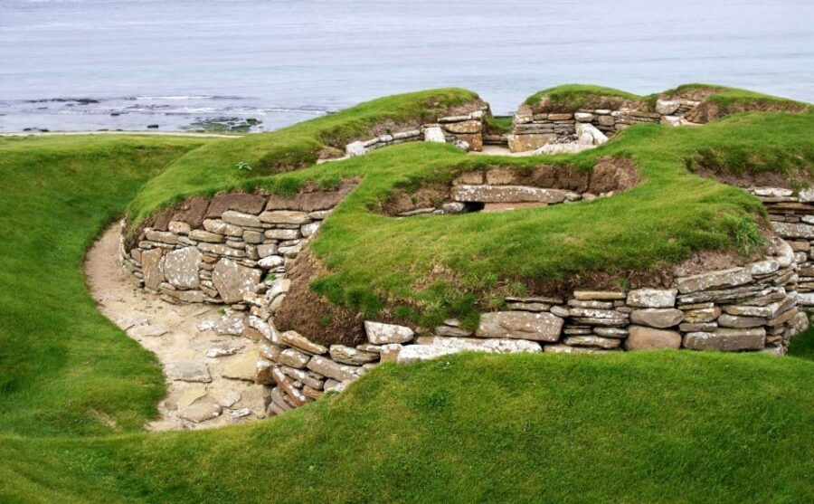 From Inverness: 3-Day Orkney Explorer - Italian Chapel and Kirkwall after dark