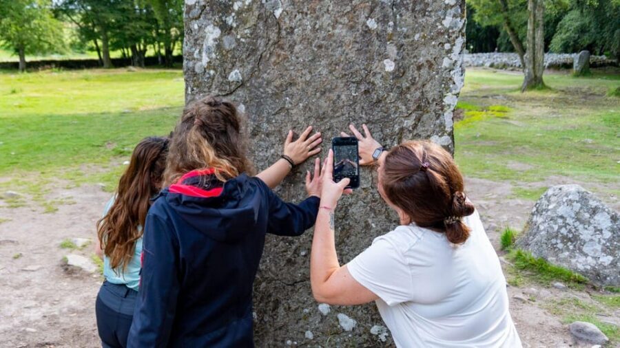 From Inverness: Cawdor Castle, Clava Cairns & The Cairngorms - Cawdor Castle halls and gardens: the best time bucket of the day
