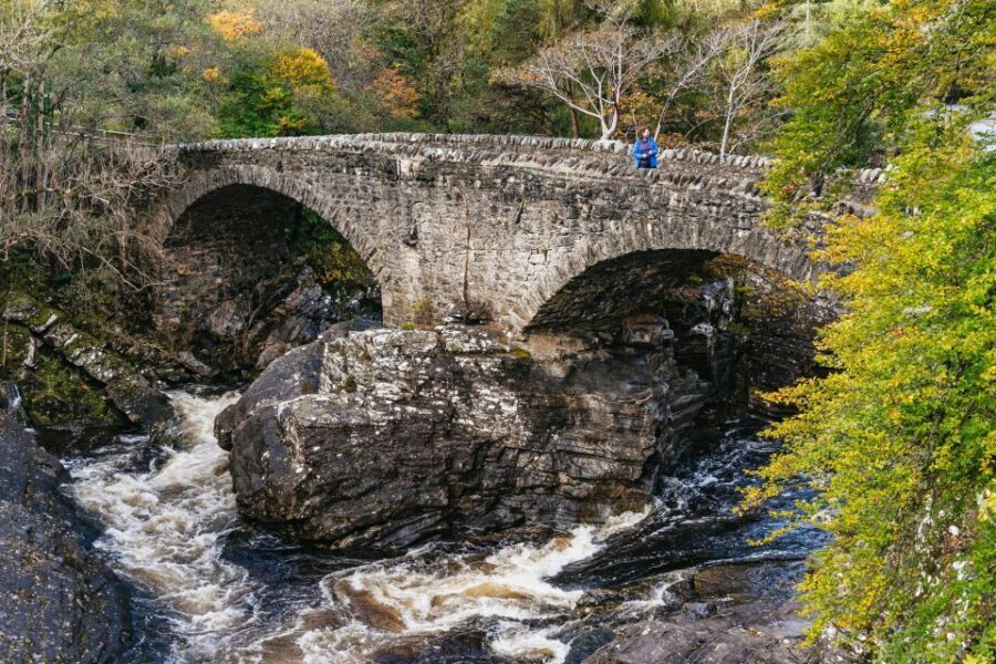 From Inverness: Loch Ness Guided Day Trip - Fort Augustus and Invermoriston: canal life, short walks, and good photo opportunities
