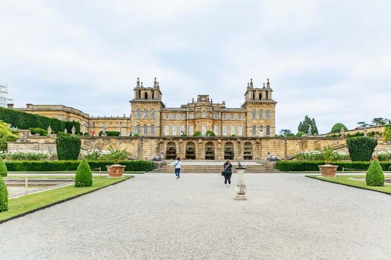 From London: Cotswolds, Blenheim Palace & Downton Abbey - Bourton-on-the-Water: quick stroll, big “wow” factor